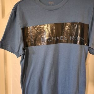 Blue Michael does tee